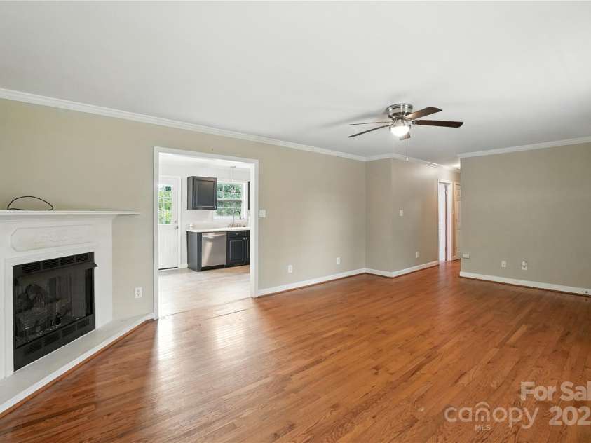 4016 Brandon Lee Court, Rock Hill, SC 29730.  MLS# CAR4288196, YatesRealty ID 33384. 