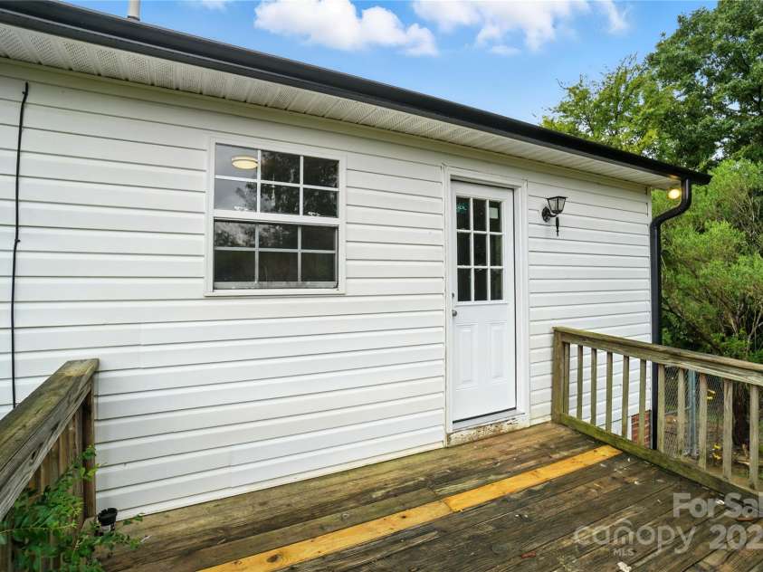 4016 Brandon Lee Court, Rock Hill, SC 29730.  MLS# CAR4288196, YatesRealty ID 33384. 