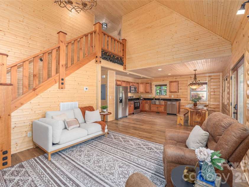 484 Twinbrook Lane, Maggie Valley, NC 28751.  MLS# CAR4392864, YatesRealty ID 33385. 