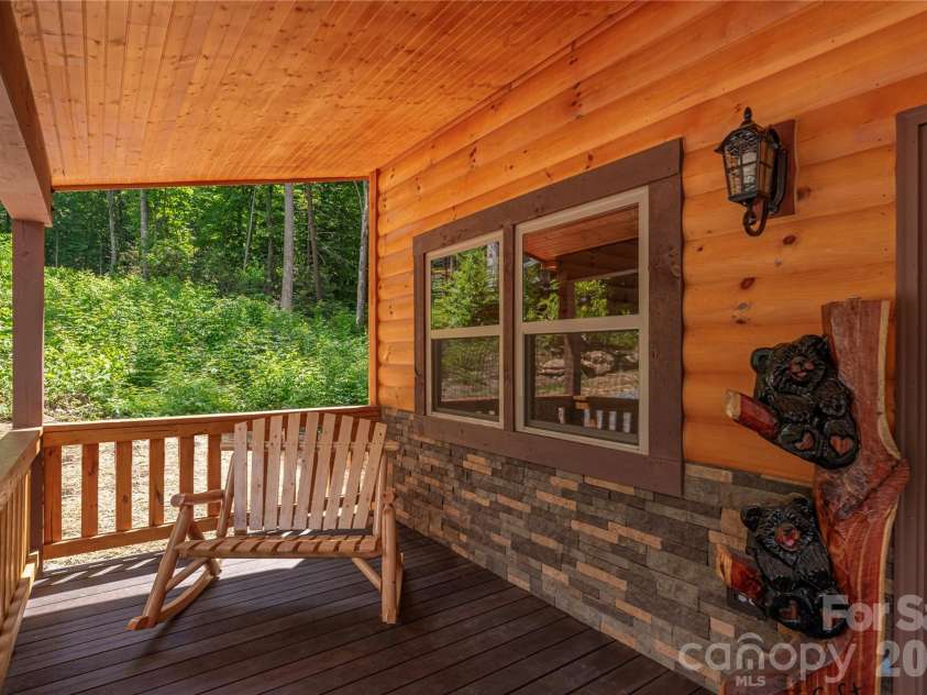 484 Twinbrook Lane, Maggie Valley, NC 28751.  MLS# CAR4392864, YatesRealty ID 33385. 
