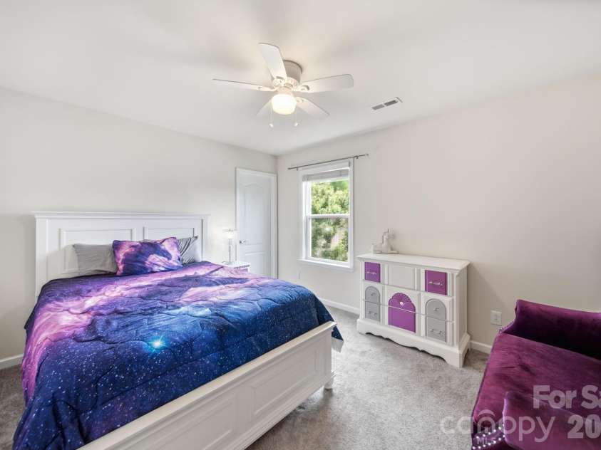 7107 Brookline Place, Huntersville, NC 28078.  MLS# CAR4413327, YatesRealty ID 33387. 