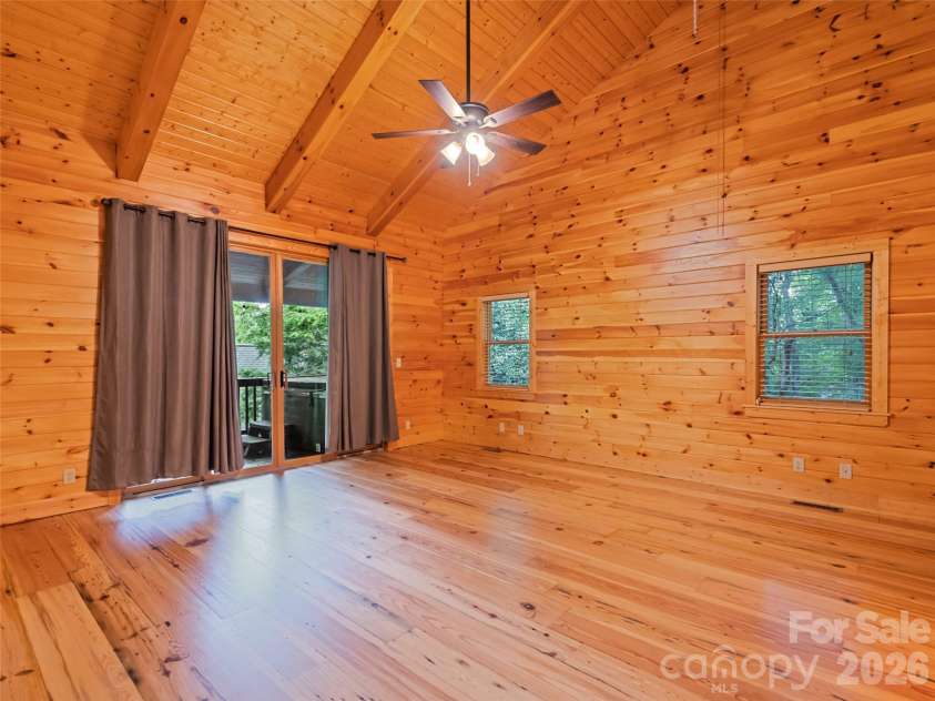 20 Sarah Court, Lake Junaluska, NC 28745.  MLS# CAR4394517, YatesRealty ID 33389. 
