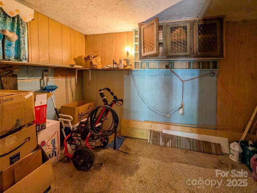 540 Pound Mill Branch Road, Burnsville, NC 28714.  MLS# CAR4289450, YatesRealty ID 33389. 