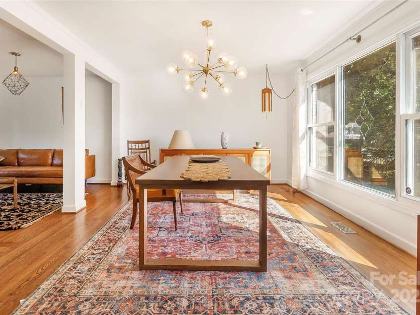 1628 Shannonhouse Drive, Charlotte, NC 28215.  MLS# CAR4161458, YatesRealty ID 3339. 