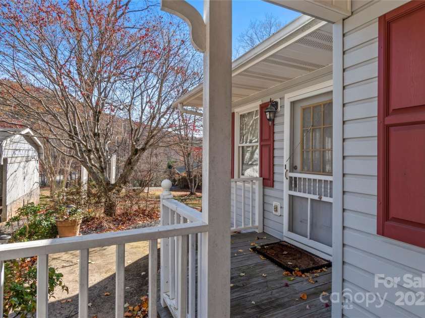 5091 US Highway 21 None, Thurmond, NC 28683.  MLS# CAR4321699, YatesRealty ID 3339. 