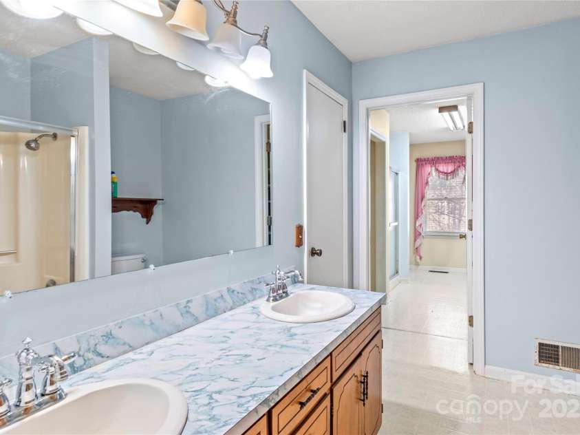 5091 US Highway 21 None, Thurmond, NC 28683.  MLS# CAR4321699, YatesRealty ID 3339. 