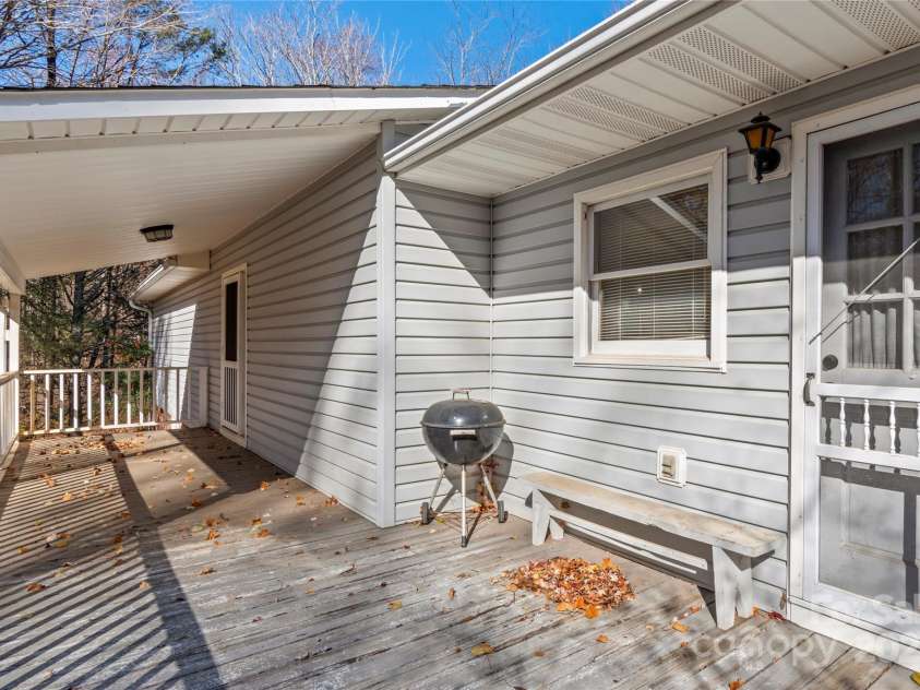 5091 US Highway 21 None, Thurmond, NC 28683.  MLS# CAR4321699, YatesRealty ID 3339. 