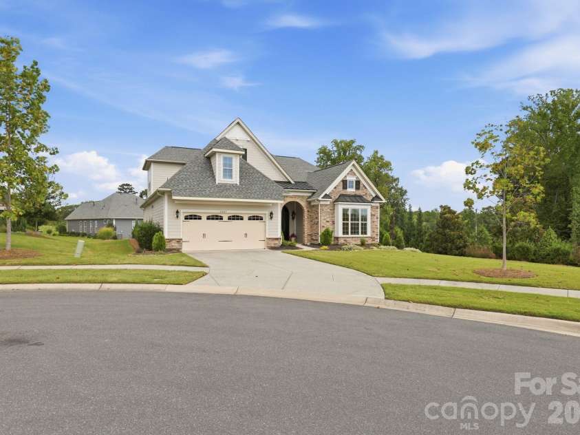 12047 Cove Court, Charlotte, NC 28278.  MLS# CAR4424173, YatesRealty ID 33390. 