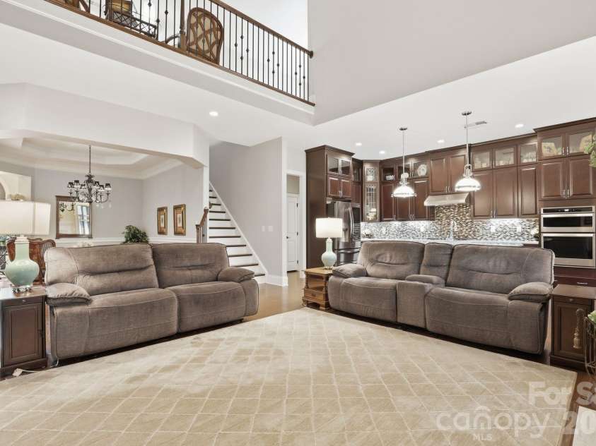 12047 Cove Court, Charlotte, NC 28278.  MLS# CAR4424173, YatesRealty ID 33390. 