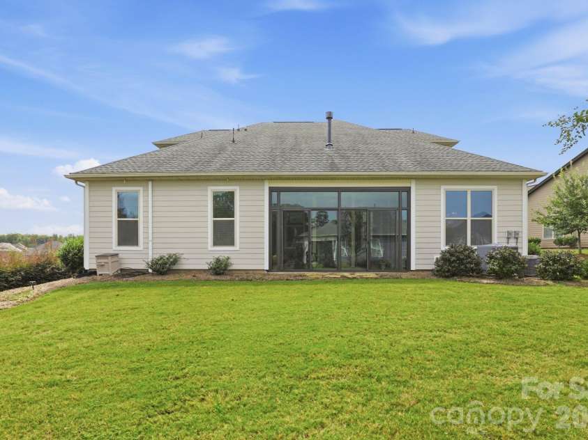12047 Cove Court, Charlotte, NC 28278.  MLS# CAR4424173, YatesRealty ID 33390. 