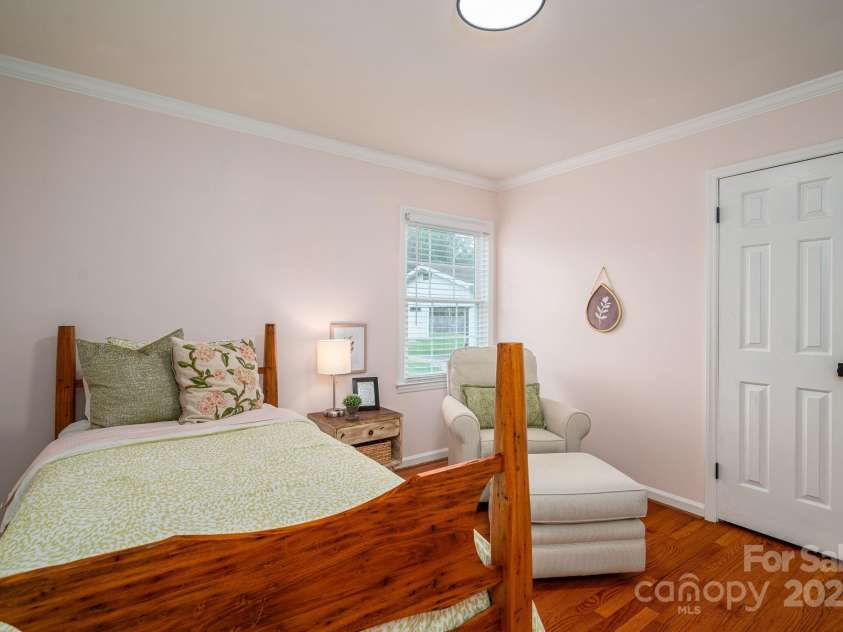3501 Gardner Park Drive, Gastonia, NC 28054.  MLS# CAR4287459, YatesRealty ID 33390. Bedroom 3