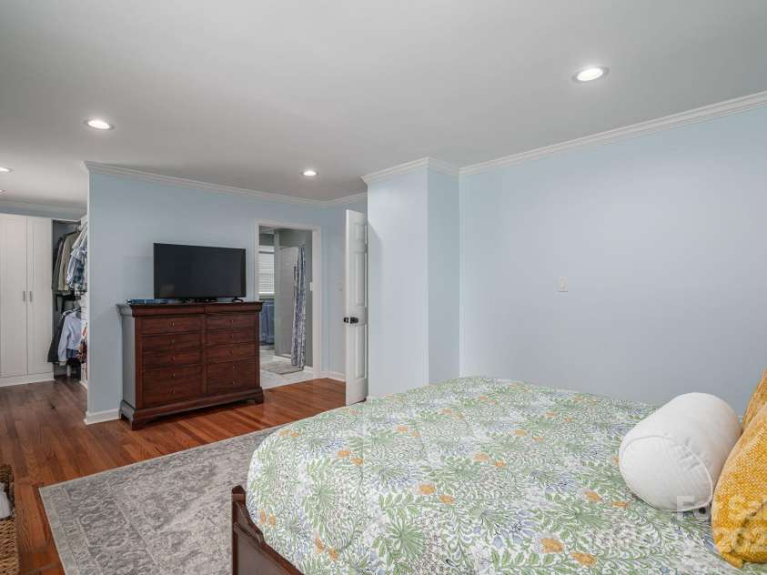 3501 Gardner Park Drive, Gastonia, NC 28054.  MLS# CAR4287459, YatesRealty ID 33390. Primary Bedroom
