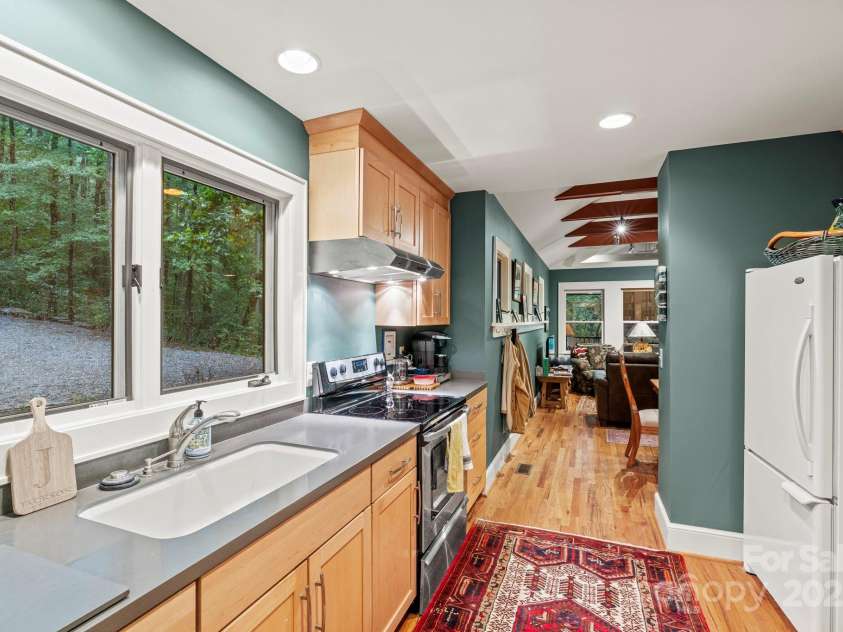 1220 Skyuka Mountain Road, Columbus, NC 28722.  MLS# CAR4288276, YatesRealty ID 33391. Kitchen