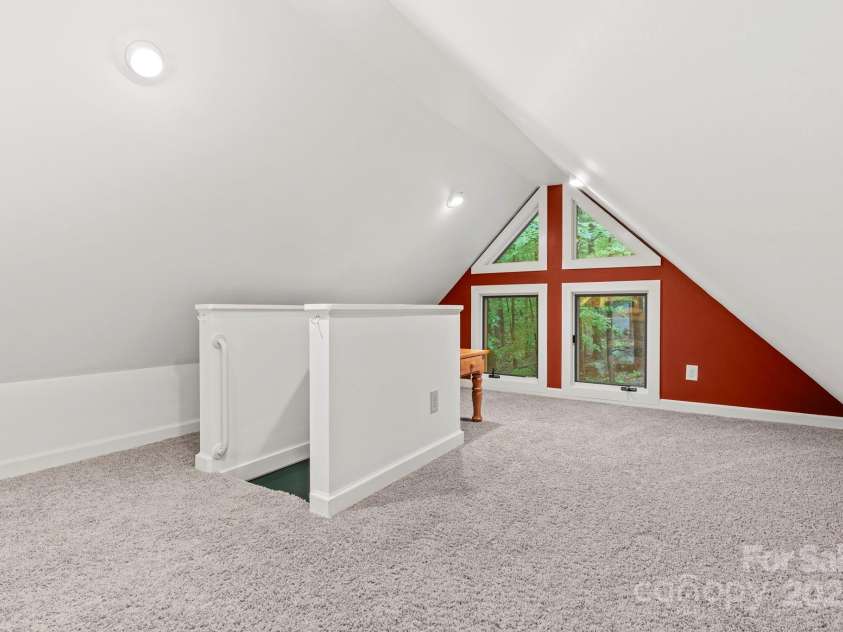 1220 Skyuka Mountain Road, Columbus, NC 28722.  MLS# CAR4288276, YatesRealty ID 33391. Sleeping Loft