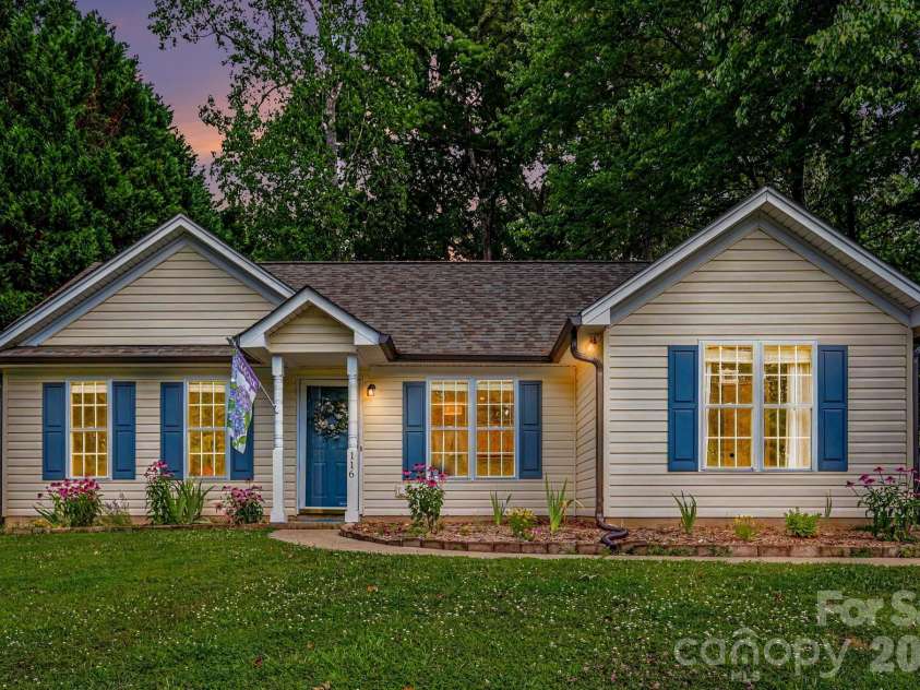 116 Julia Street, Mount Holly, NC 28120.  MLS# CAR4395942, YatesRealty ID 33393. 
