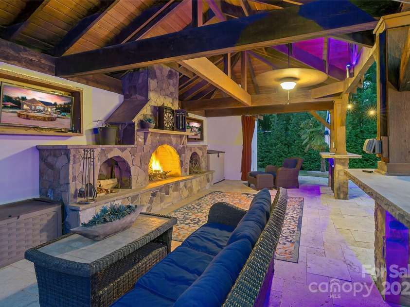 3981 Spinnaker Place, Denver, NC 28037.  MLS# CAR4273825, YatesRealty ID 33394. 