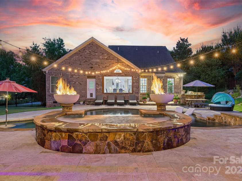 3981 Spinnaker Place, Denver, NC 28037.  MLS# CAR4273825, YatesRealty ID 33394. 