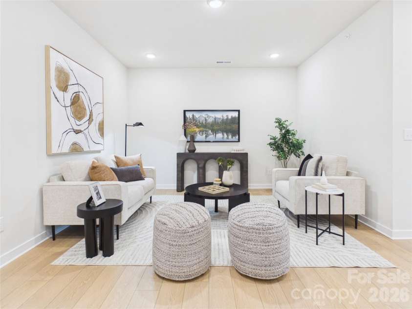 2641 Ravencroft Drive, Charlotte, NC 28208.  MLS# CAR4389878, YatesRealty ID 33396. 