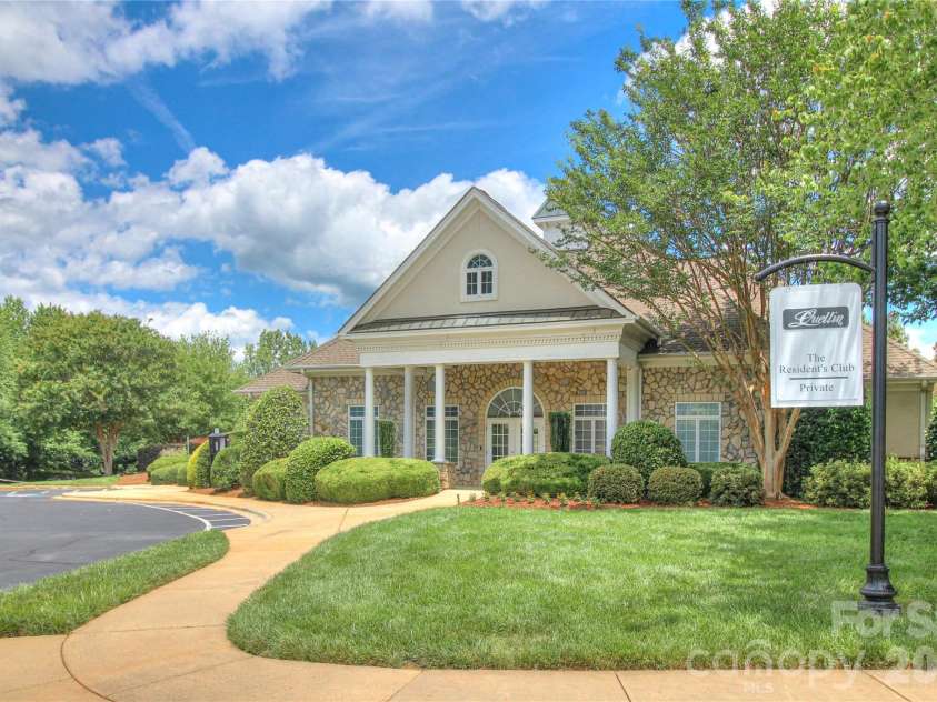 3009 Thayer Drive, Waxhaw, NC 28173.  MLS# CAR4385990, YatesRealty ID 33397. 