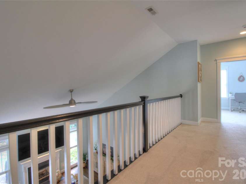 3009 Thayer Drive, Waxhaw, NC 28173.  MLS# CAR4385990, YatesRealty ID 33397. 