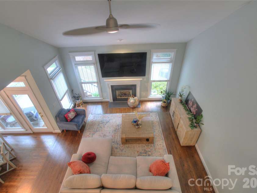 3009 Thayer Drive, Waxhaw, NC 28173.  MLS# CAR4385990, YatesRealty ID 33397. 
