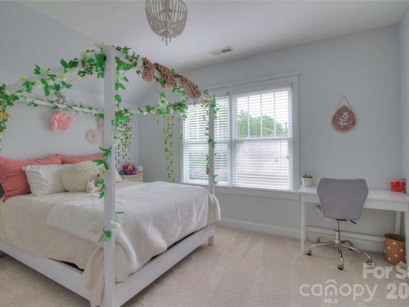 3009 Thayer Drive, Waxhaw, NC 28173.  MLS# CAR4385990, YatesRealty ID 33397. 