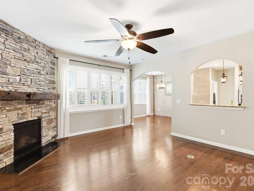 4320 Carrington Drive, Lancaster, SC 29720.  MLS# CAR4330470, YatesRealty ID 33397. 