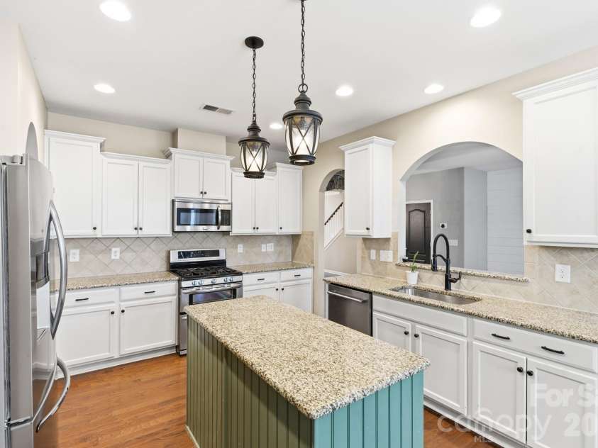 4320 Carrington Drive, Lancaster, SC 29720.  MLS# CAR4330470, YatesRealty ID 33397. 