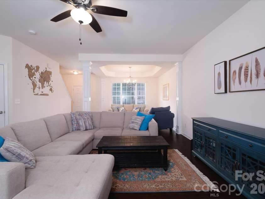 5415 Fenway Drive, Charlotte, NC 28273.  MLS# CAR4391362, YatesRealty ID 33398. 