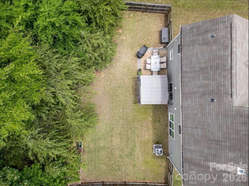 5415 Fenway Drive, Charlotte, NC 28273.  MLS# CAR4391362, YatesRealty ID 33398. 