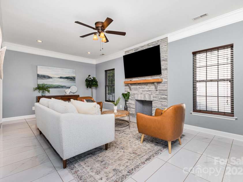 6930 Culloden More Court, Charlotte, NC 28217.  MLS# CAR4276886, YatesRealty ID 33398. 