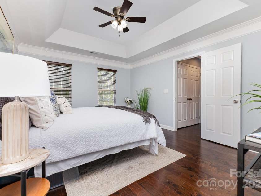 6930 Culloden More Court, Charlotte, NC 28217.  MLS# CAR4276886, YatesRealty ID 33398. 