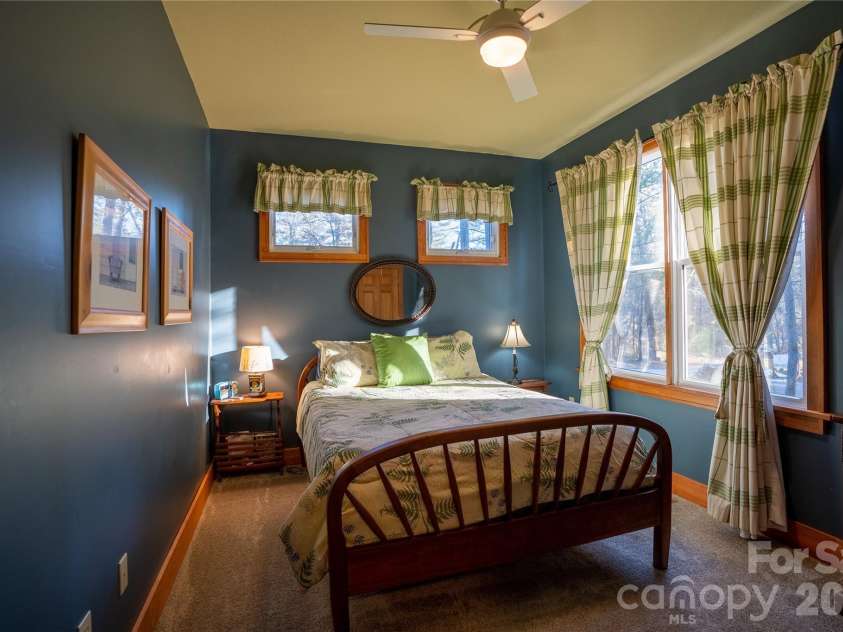 46 Rhett Drive, Flat Rock, NC 28731.  MLS# CAR4397835, YatesRealty ID 33399. 