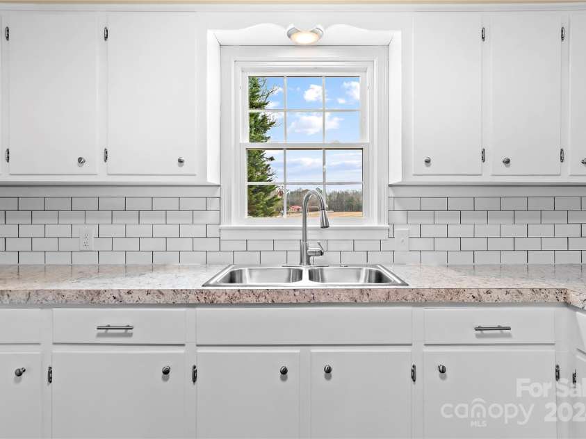 409 Taylor Allen Drive, Yadkinville, NC 27055.  MLS# CAR4208107, YatesRealty ID 334. 