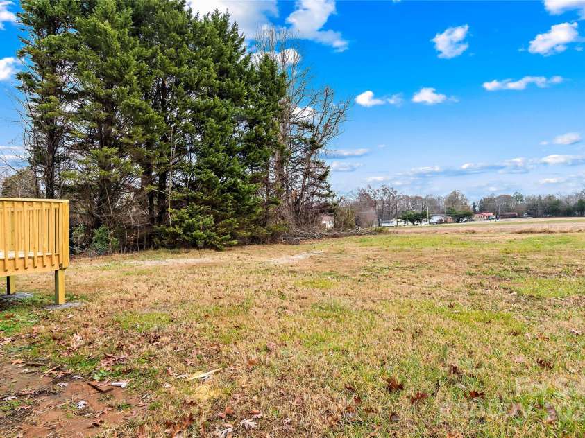 409 Taylor Allen Drive, Yadkinville, NC 27055.  MLS# CAR4208107, YatesRealty ID 334. 