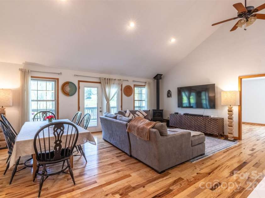 980 South River Road, Sylva, NC 28779.  MLS# CAR4256490, YatesRealty ID 334. 