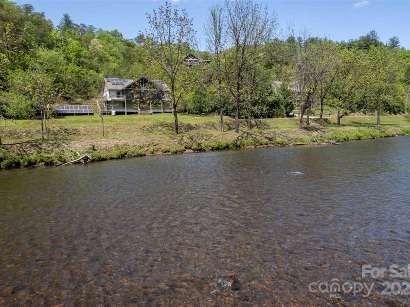 980 South River Road, Sylva, NC 28779.  MLS# CAR4256490, YatesRealty ID 334. 