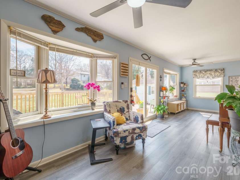 712 2nd Avenue, Conover, NC 28613.  MLS# CAR4353336, YatesRealty ID 3340. 