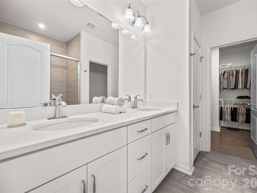 8012 Lantern Way, Fort Mill, SC 29707.  MLS# CAR4393030, YatesRealty ID 33401. Primary bathroom with dual vanity