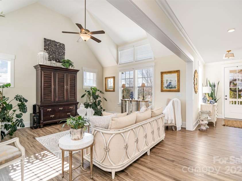 1575 Riverwalk Parkway, Rock Hill, SC 29730.  MLS# CAR4218337, YatesRealty ID 33403. 