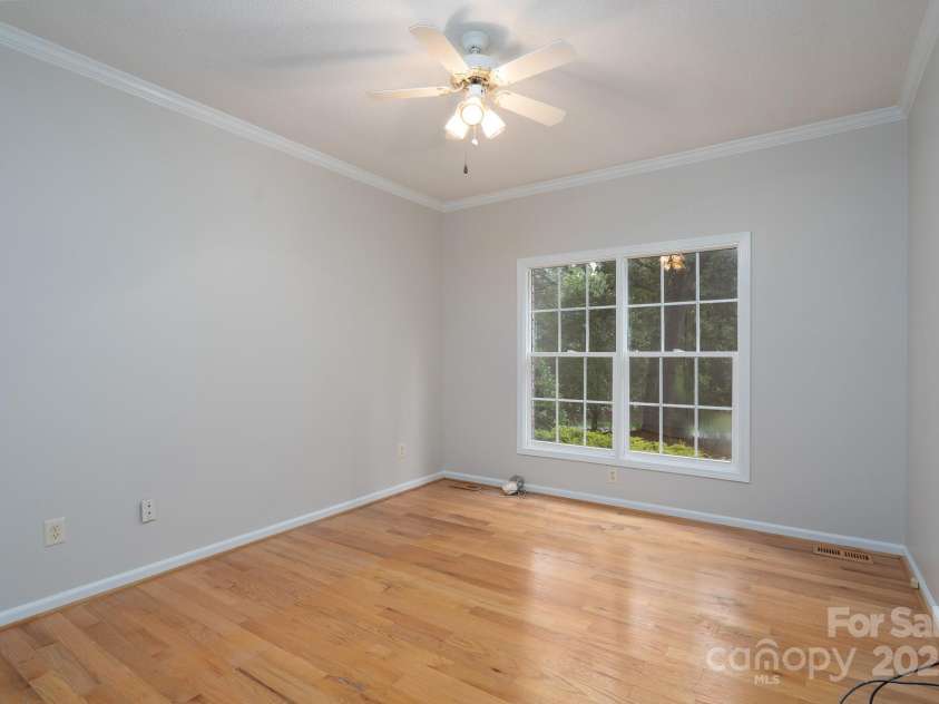 426 Pearl Bay Drive, New London, NC 28127.  MLS# CAR4289535, YatesRealty ID 33405. Bedroom