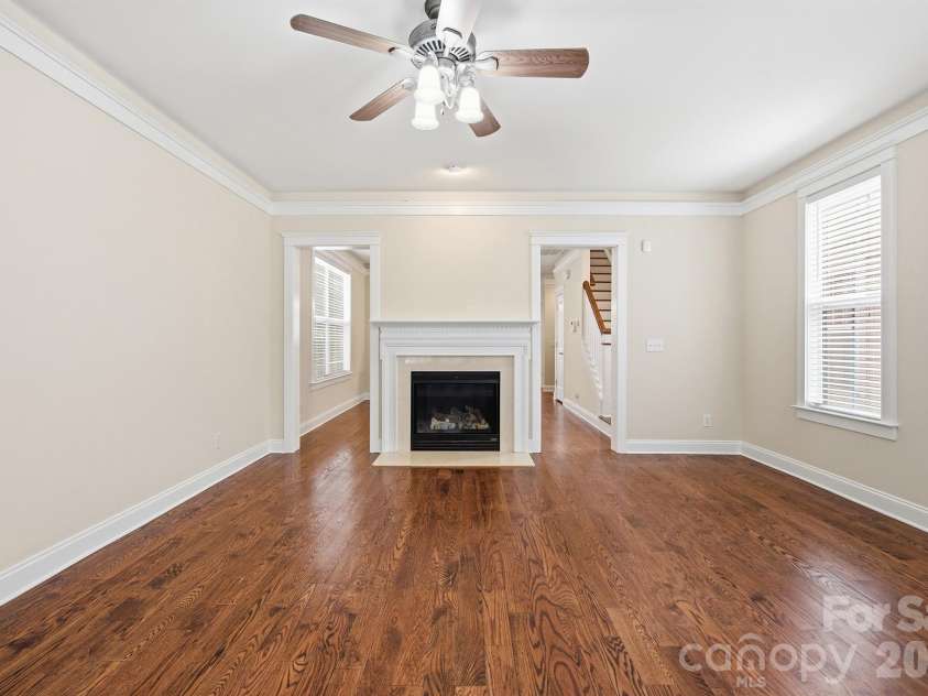 717 8th Street, Charlotte, NC 28202.  MLS# CAR4390063, YatesRealty ID 33405. 