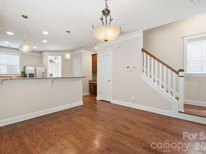 717 8th Street, Charlotte, NC 28202.  MLS# CAR4390063, YatesRealty ID 33405. 