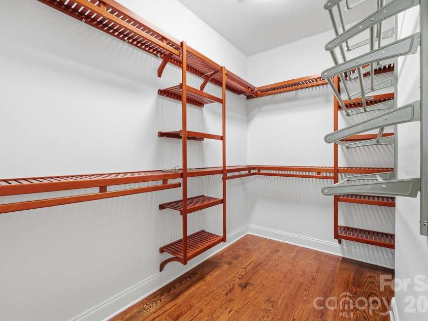 717 8th Street, Charlotte, NC 28202.  MLS# CAR4390063, YatesRealty ID 33405. 