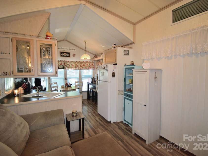 101 Hummingbird Circle, New London, NC 28127.  MLS# CAR4293421, YatesRealty ID 33406. Living room