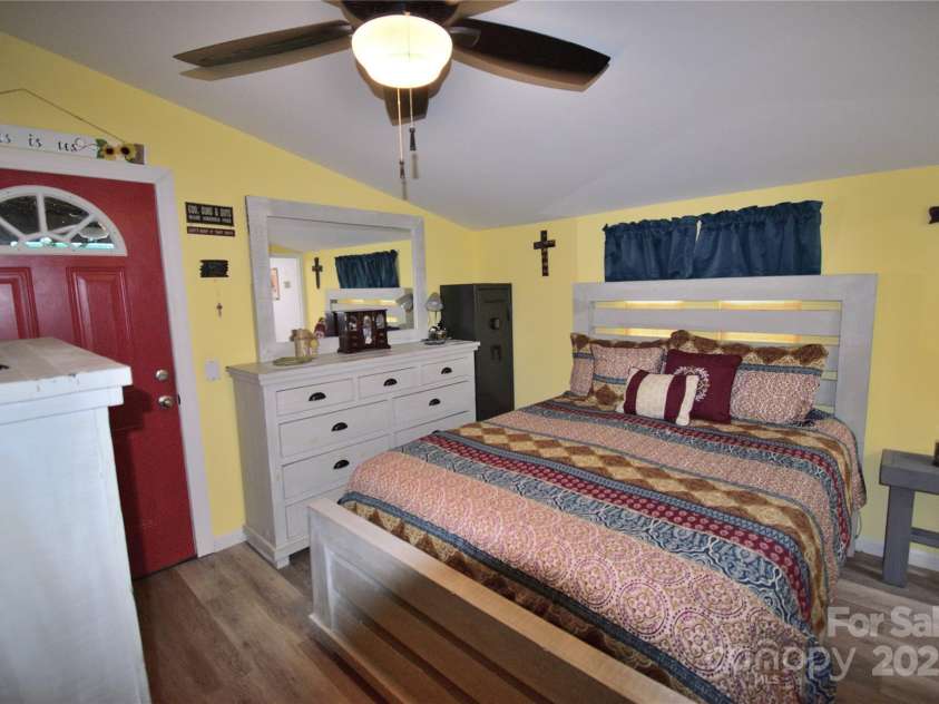 101 Hummingbird Circle, New London, NC 28127.  MLS# CAR4293421, YatesRealty ID 33406. Primary bedroom