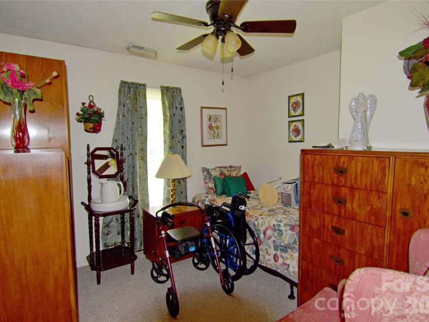 848 Deer Park Road, Nebo, NC 28761.  MLS# CAR4392420, YatesRealty ID 33406. 