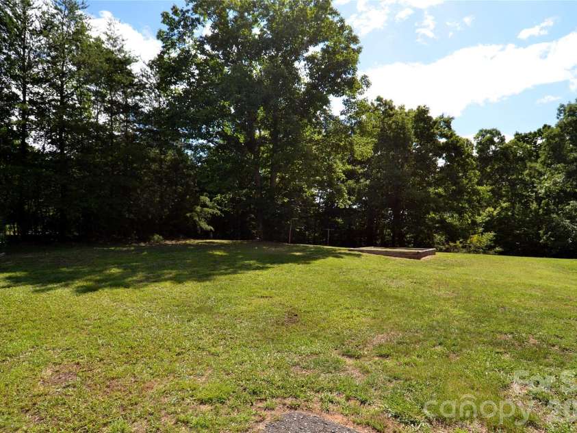848 Deer Park Road, Nebo, NC 28761.  MLS# CAR4392420, YatesRealty ID 33406. 