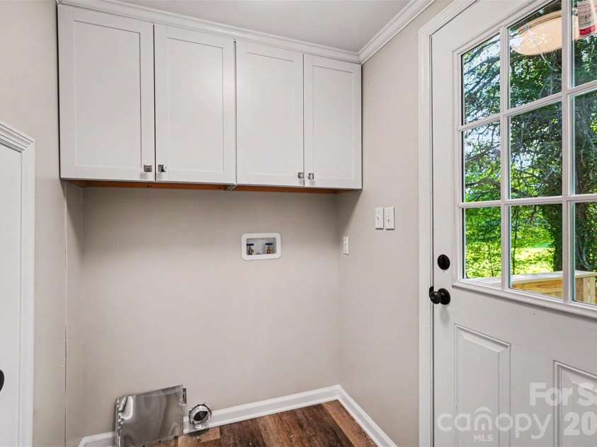278 Bear Claw Road, Oakboro, NC 28129.  MLS# CAR4394541, YatesRealty ID 33408. 