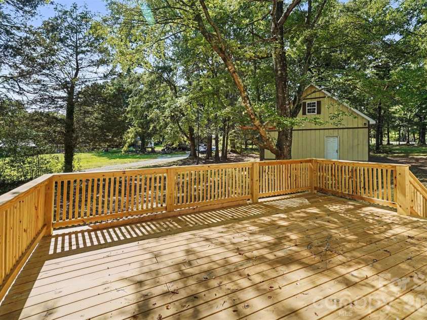 278 Bear Claw Road, Oakboro, NC 28129.  MLS# CAR4394541, YatesRealty ID 33408. 